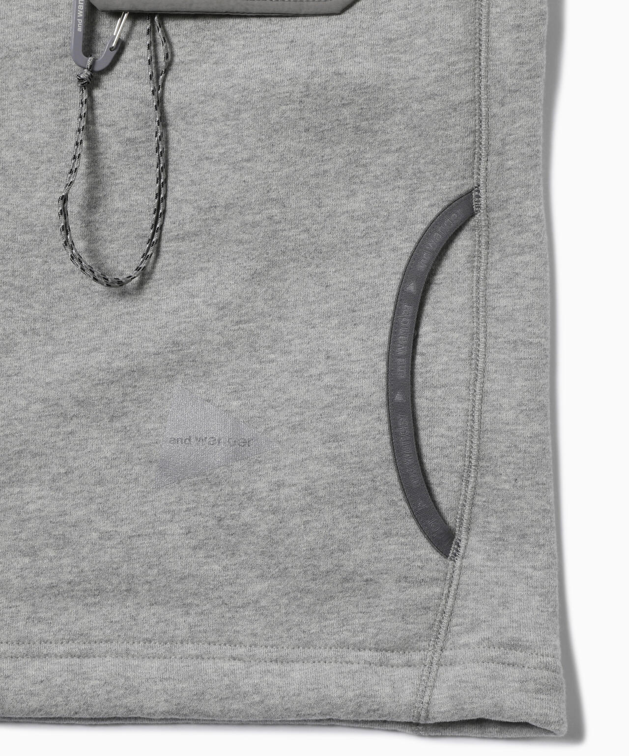 sweat pullover