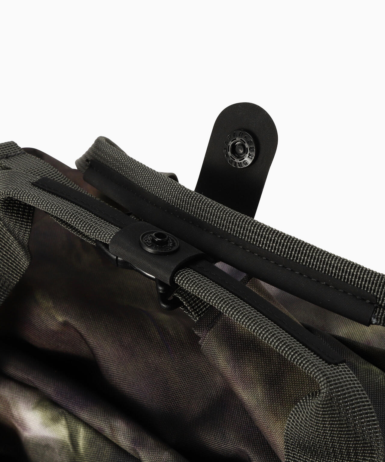 ROA × and wander 2way tote bag camouflage