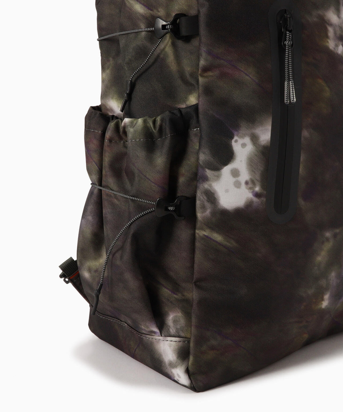 ROA × and wander 2way tote bag camouflage