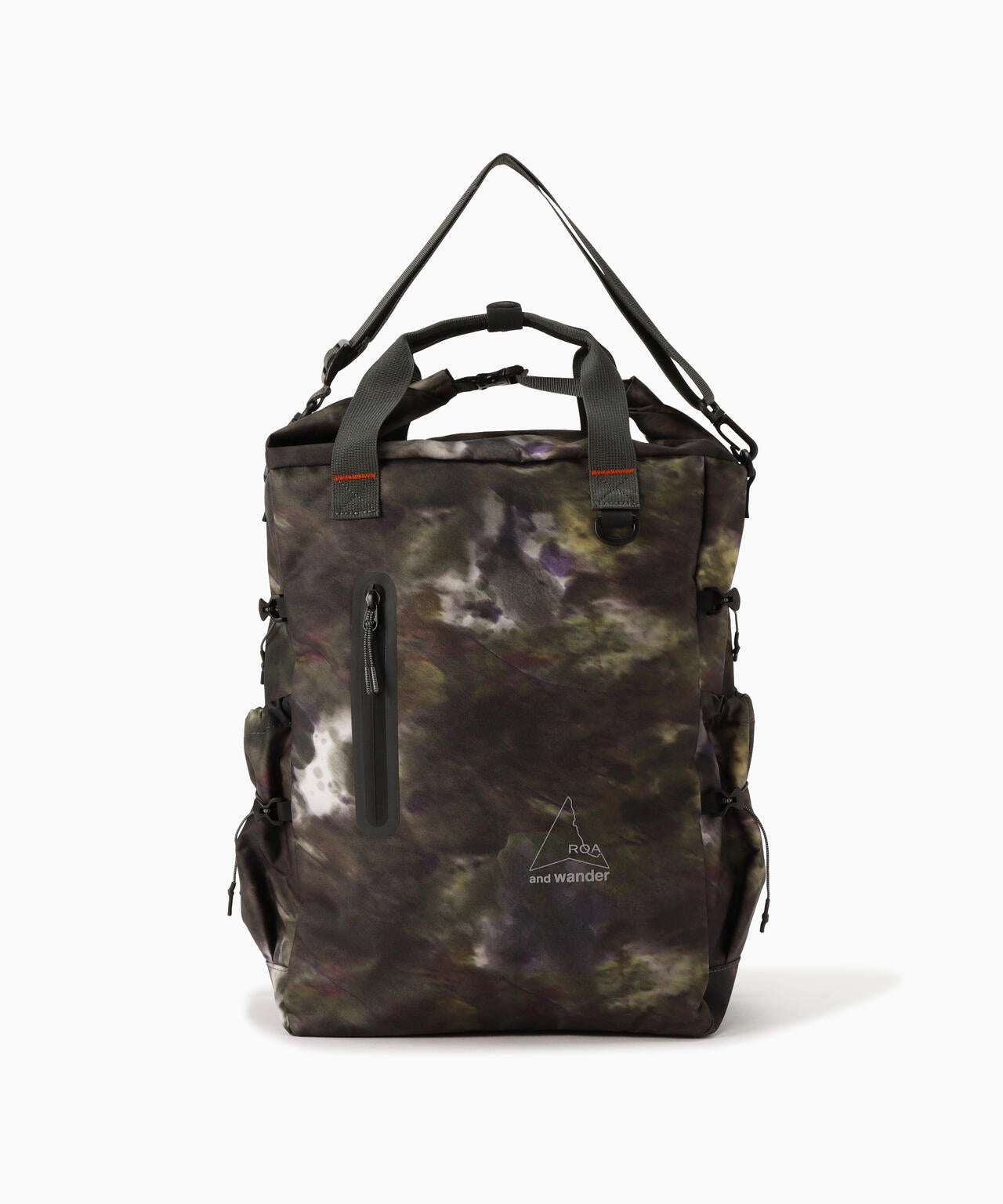 ROA × and wander 2way tote bag camouflage