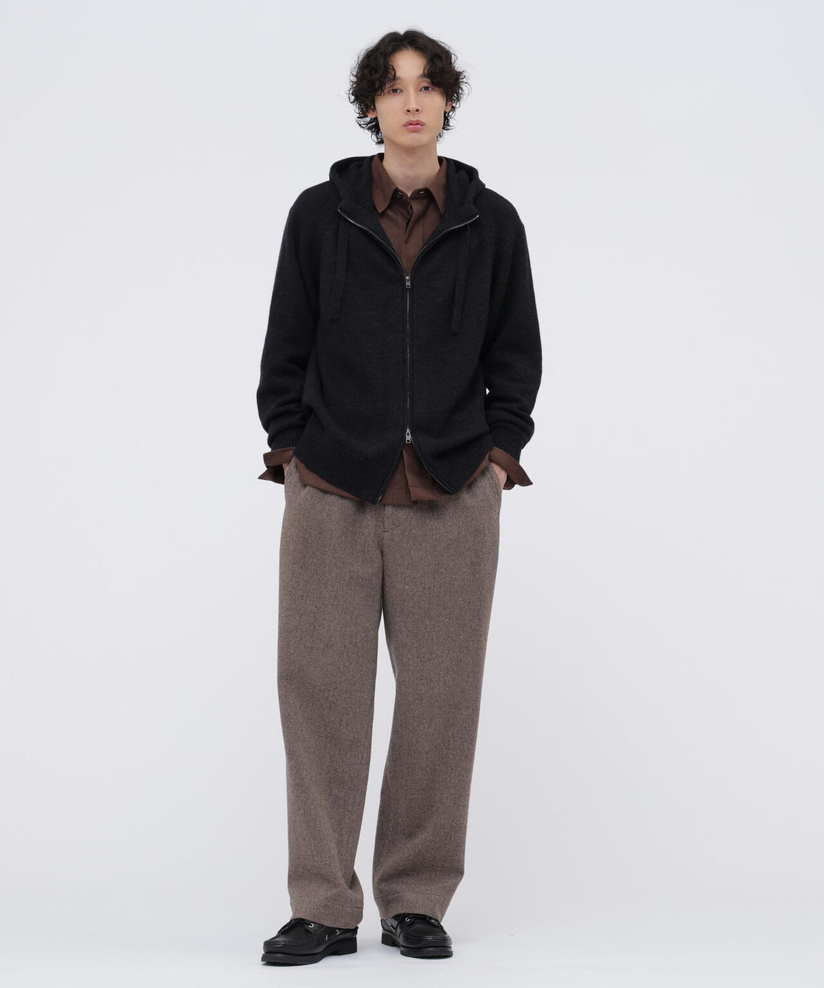 NATURAL WOOL TWILL TROUSERS