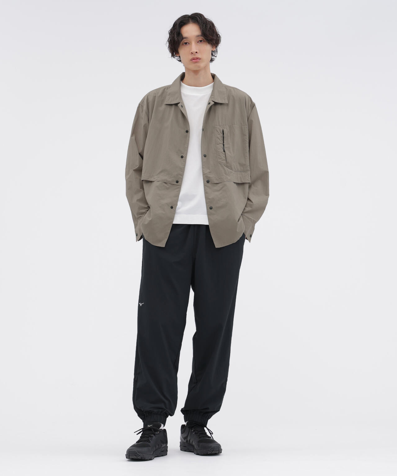 身長185cm B84 W66cm H91cm 着用サイズ:XL