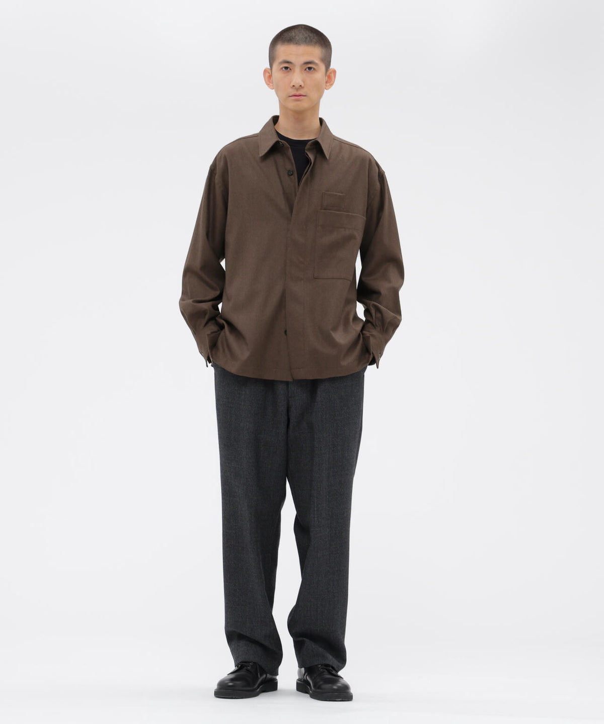 身長185cm B84 W66cm H91cm 着用サイズ:L