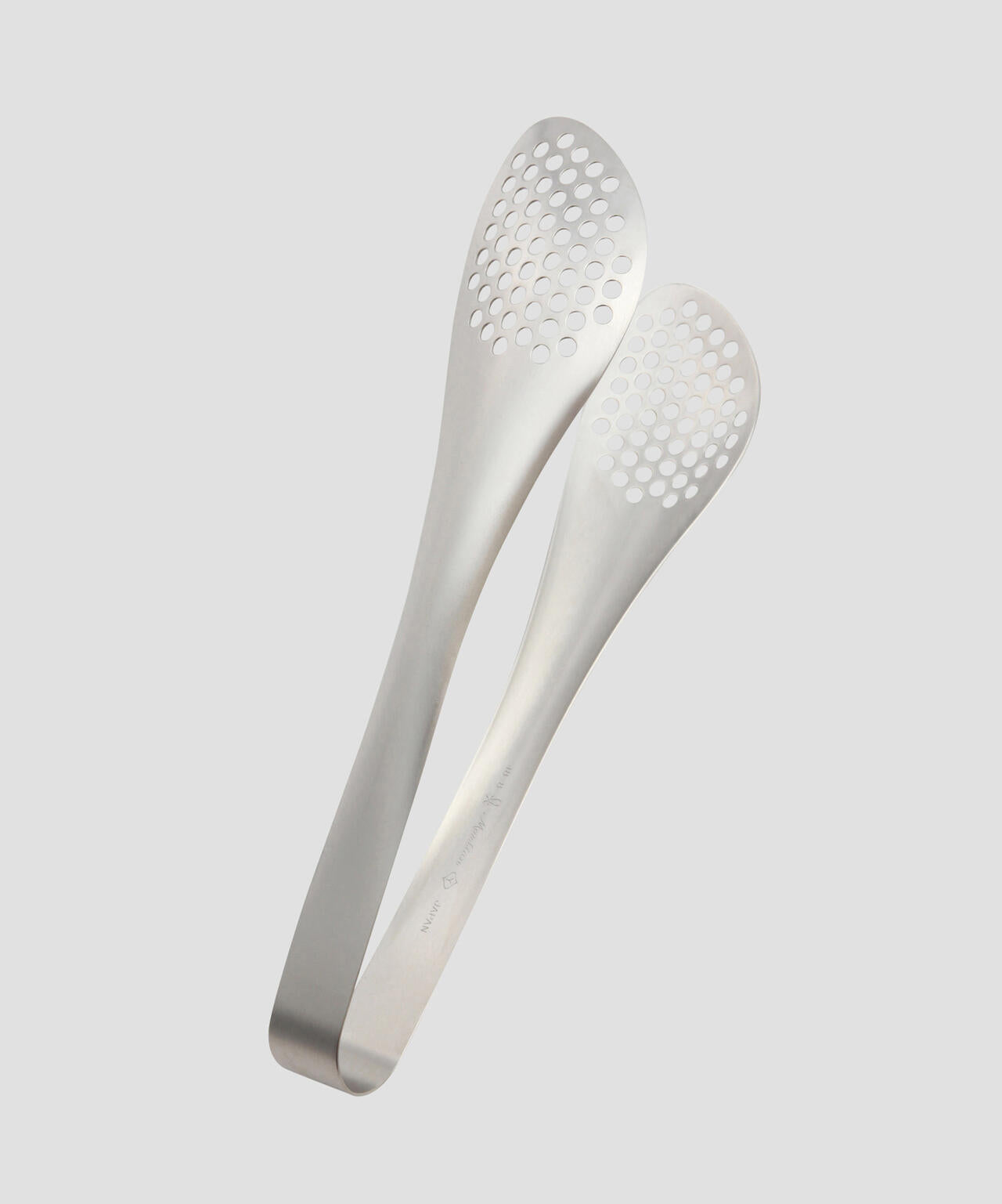 SORI YANAGI TONGS WITH HOLES