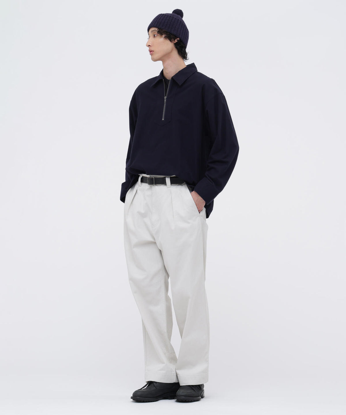 身長185cm B84 W66cm H91cm 着用サイズ:F