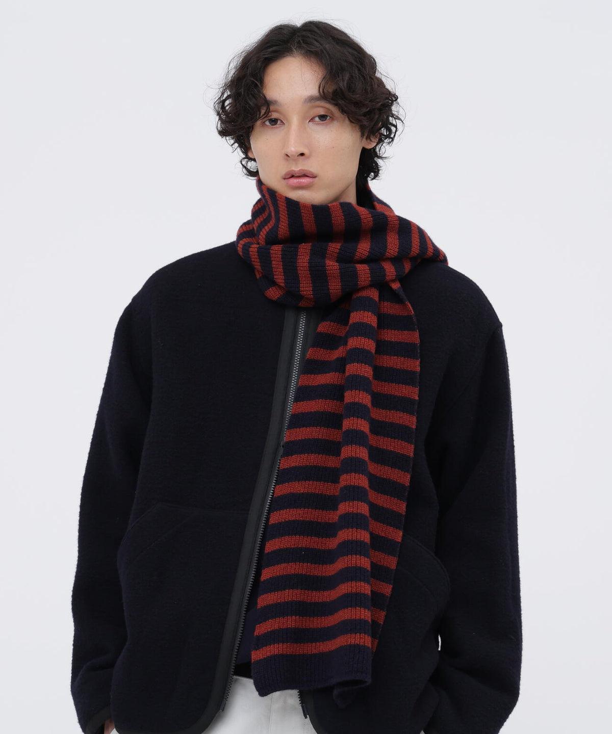 身長185cm B84 W66cm H91cm 着用サイズ:F