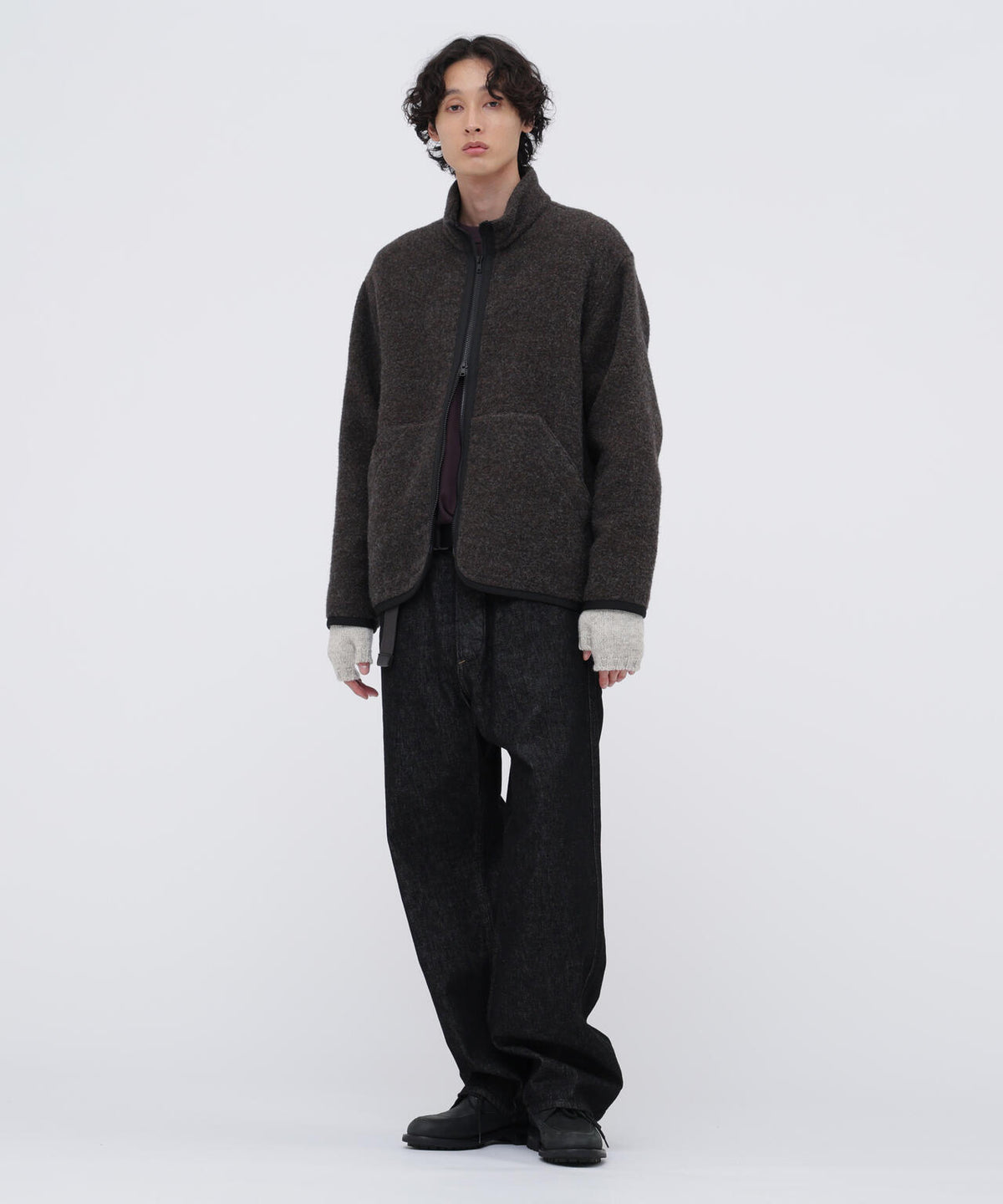 身長185cm B84 W66cm H91cm 着用サイズ:F