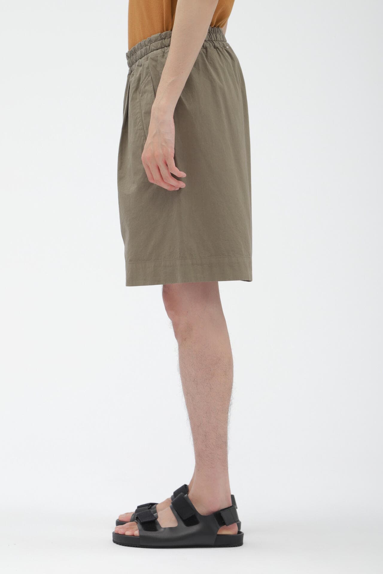 GARMENT DYE LIGHTWEIGHT PLAINWEAVE