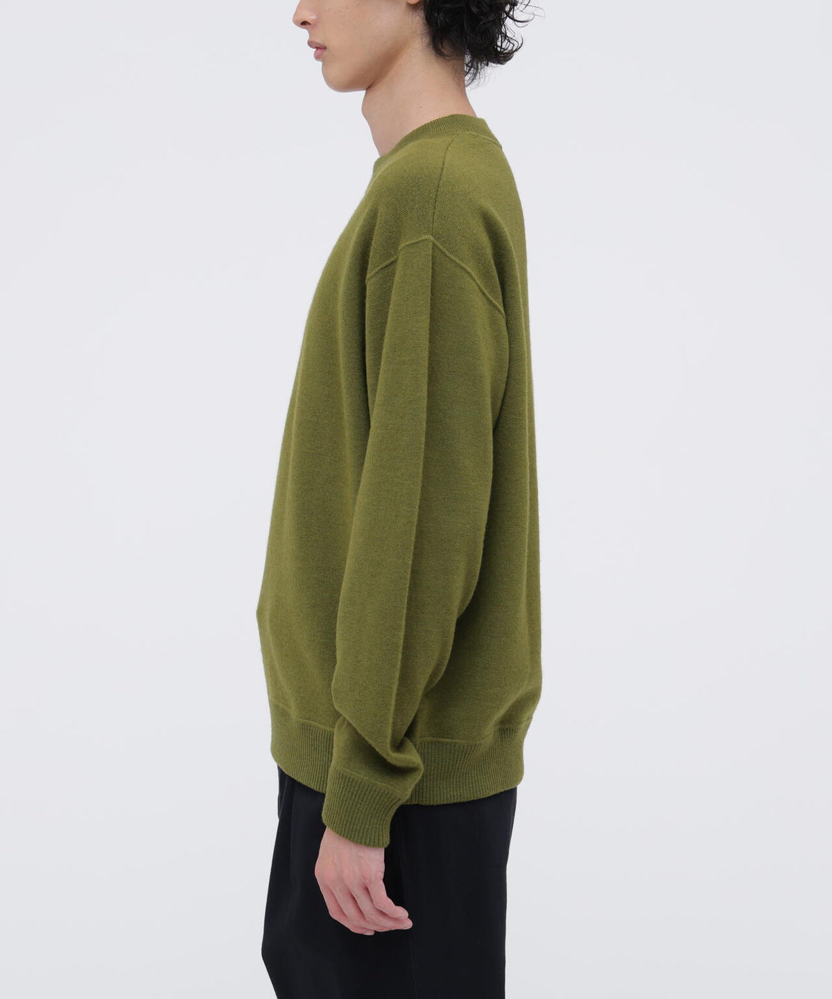 身長185cm B84 W66cm H91cm 着用サイズ:L