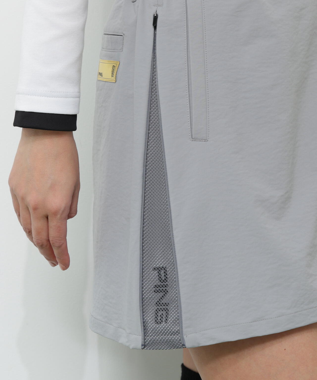 【PING APPAREL】全方向ストレッチパーテックスリミテッドスカート <GOLD> (LADIES)