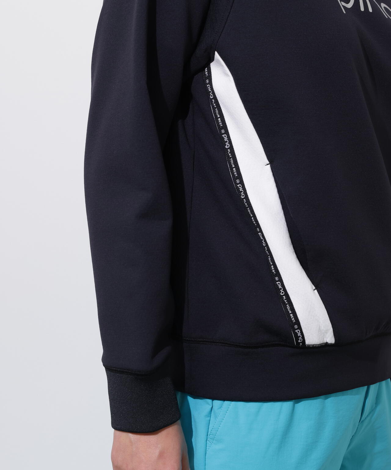 【PING APPAREL】全方向ストレッチ接結裏メッシュ切替ロゴテープスウェットフーディ <PERFORMANCE> (LADIES)