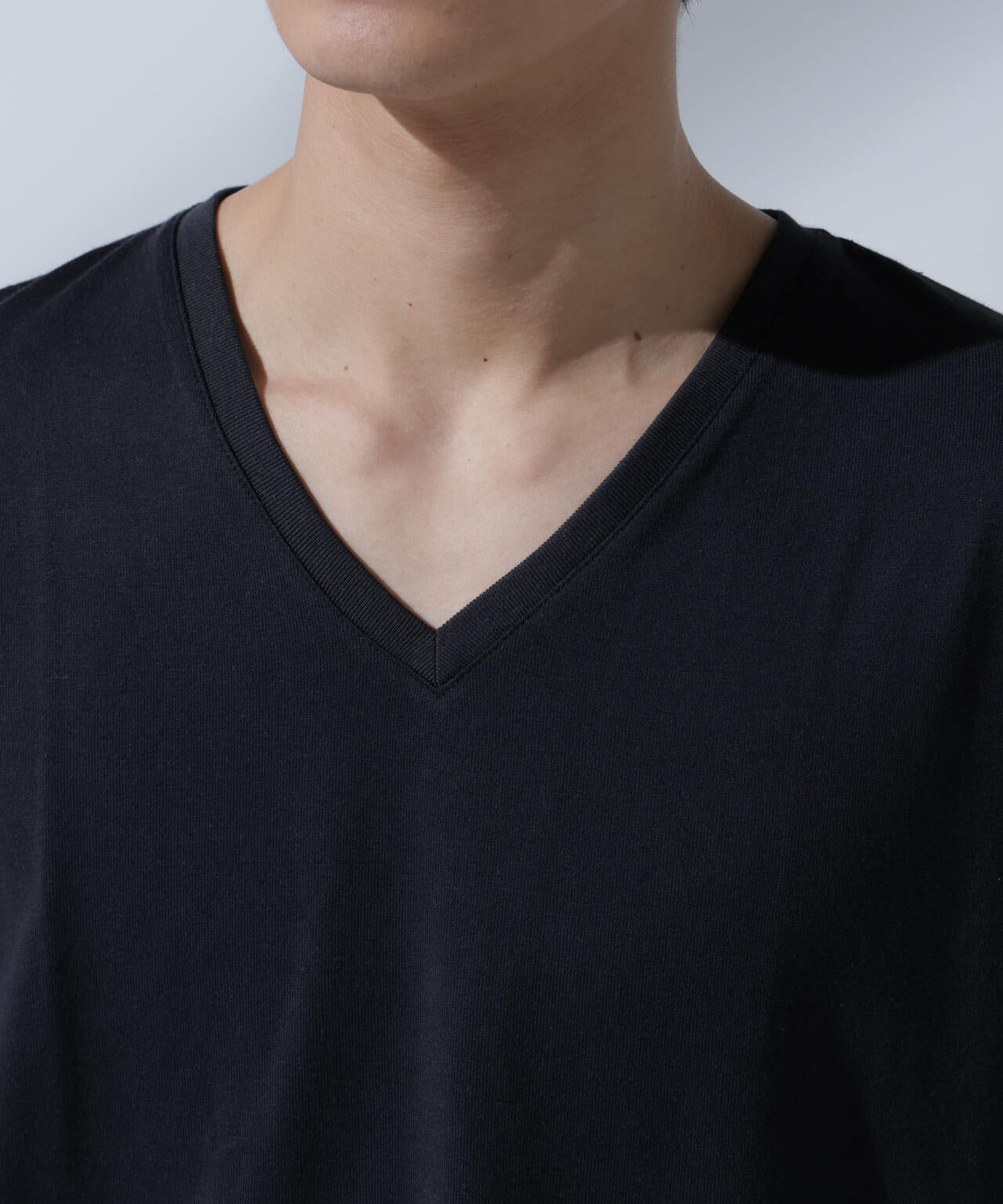 Anti Soaked(R) 汗染み防止 VネックTシャツ