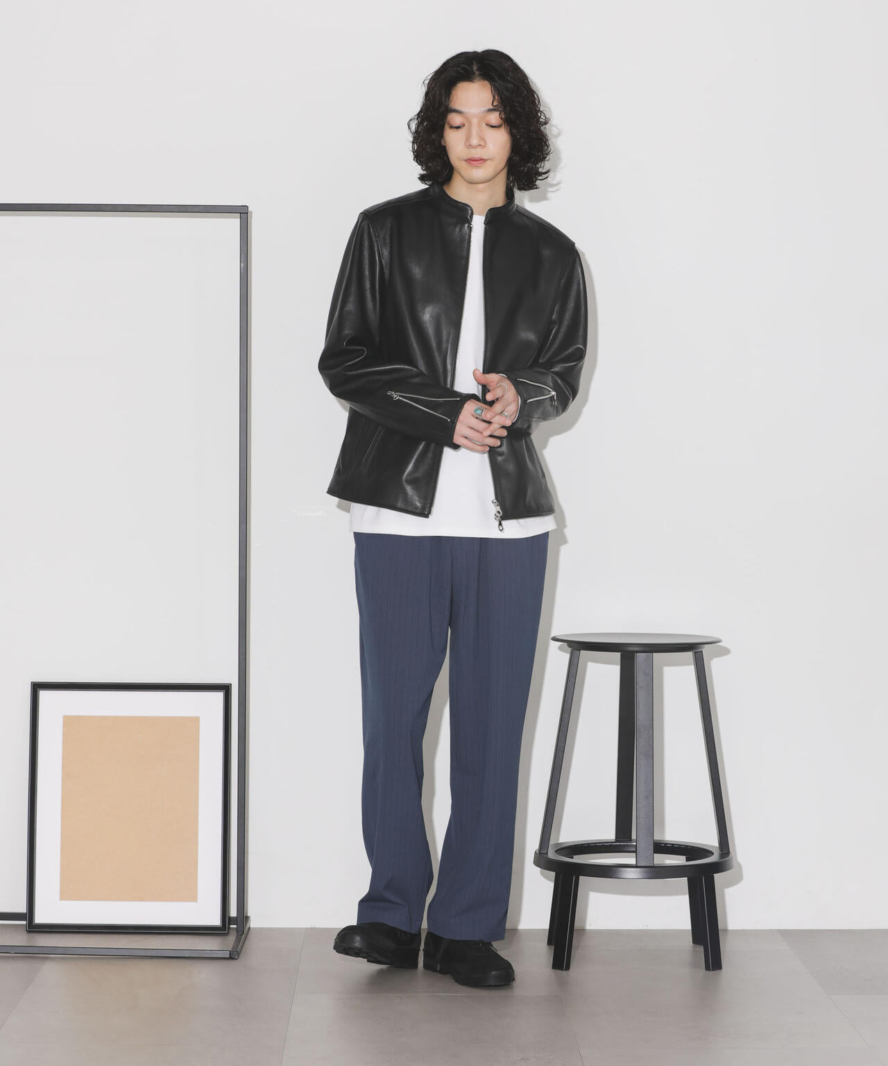 シルキーストライプジャージーストレートパンツ