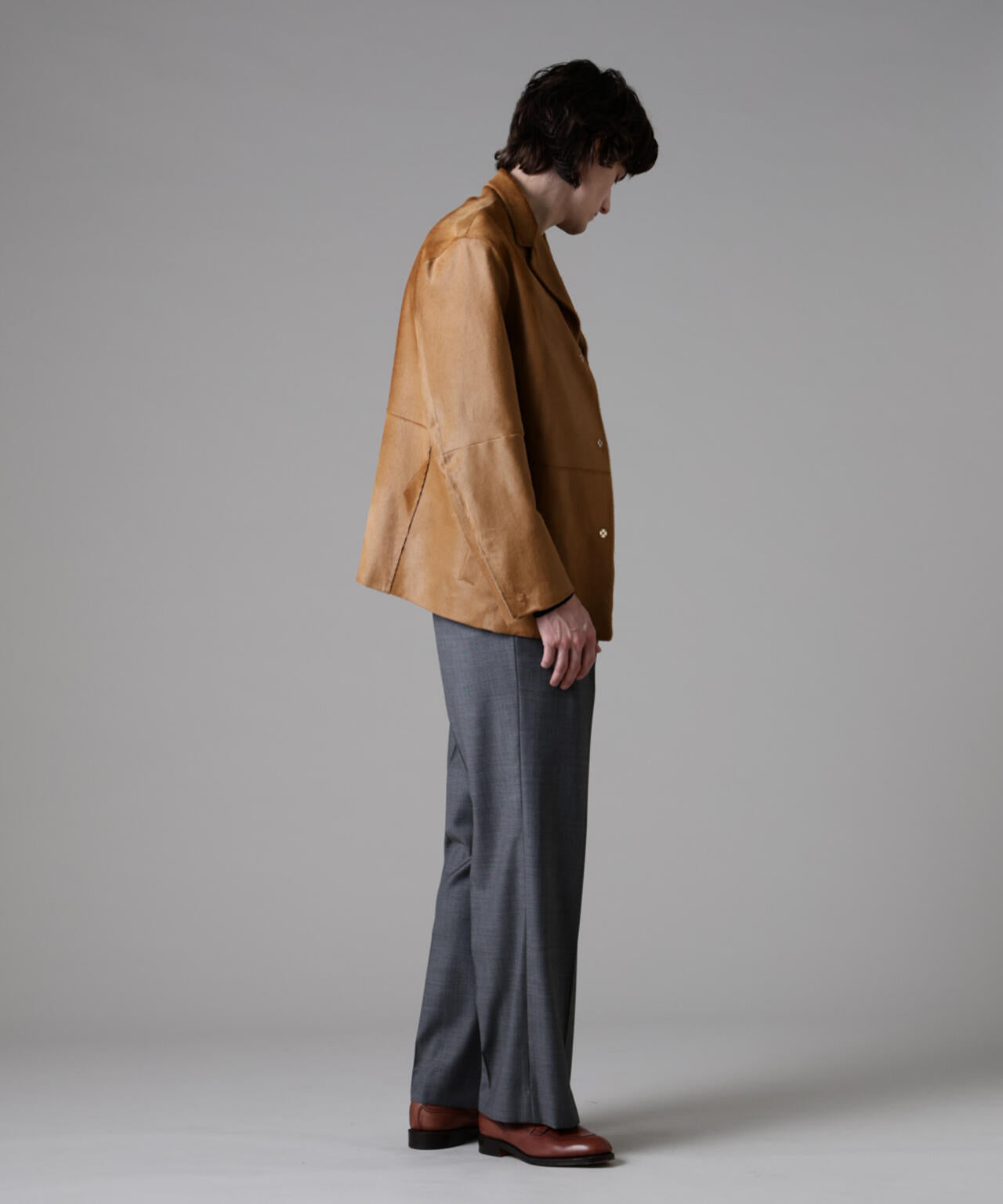 「ASSEMBLANC」ヘアリーカーフコンシールフロントジャケット