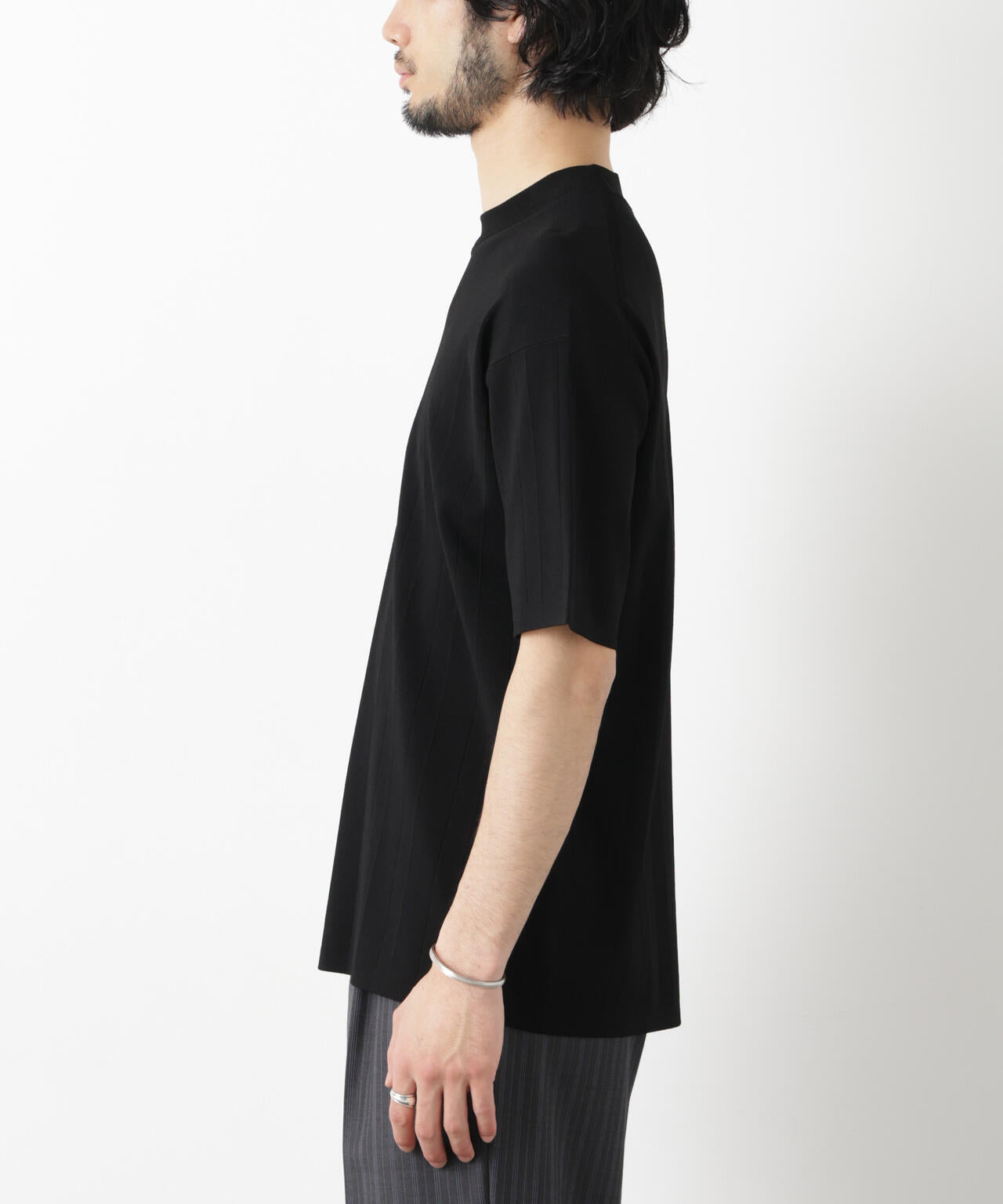 「ASSEMBLANC」 針抜きクルーネックニット