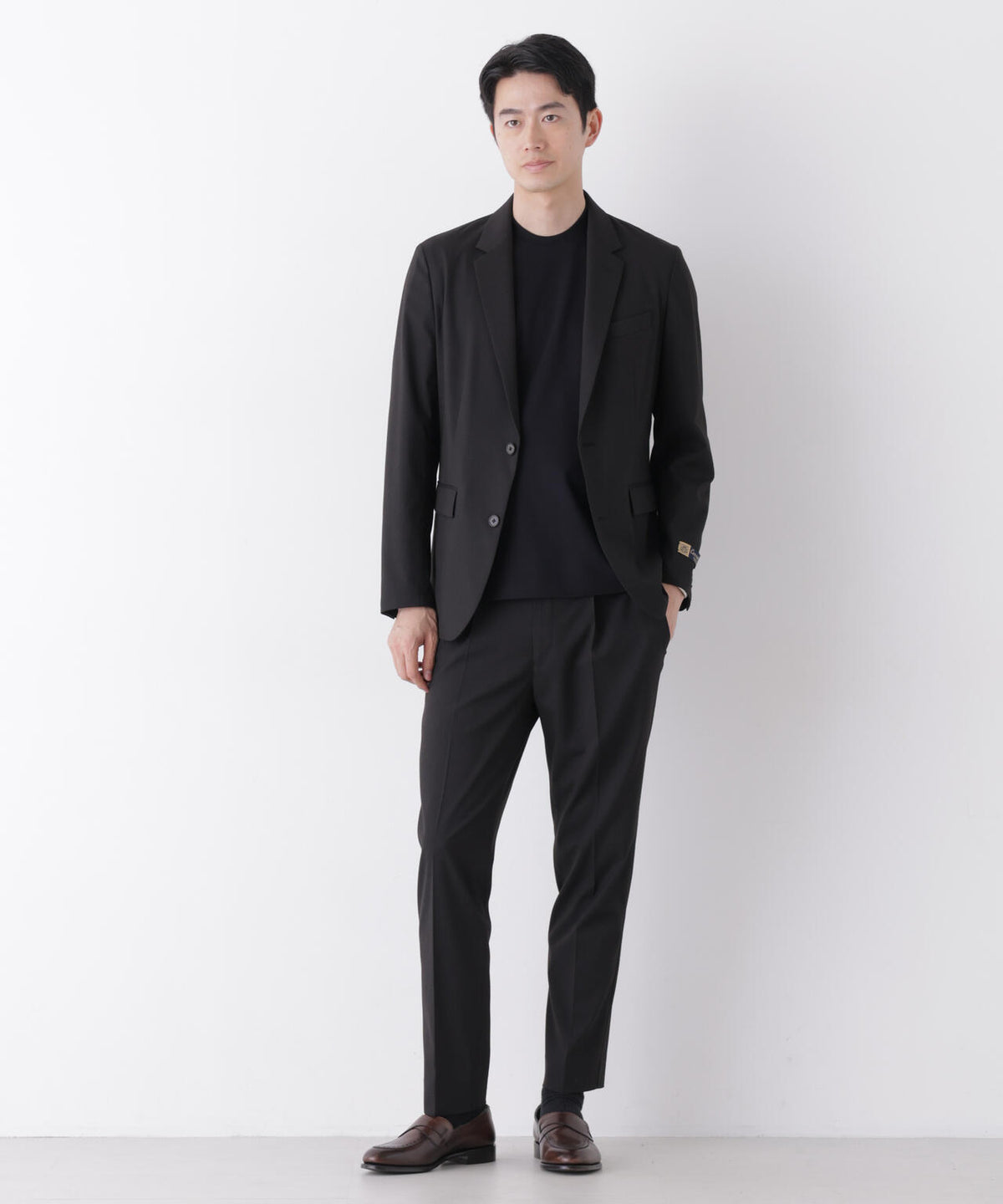 185cm B:92 W:77 H:90 着用サイズ:L