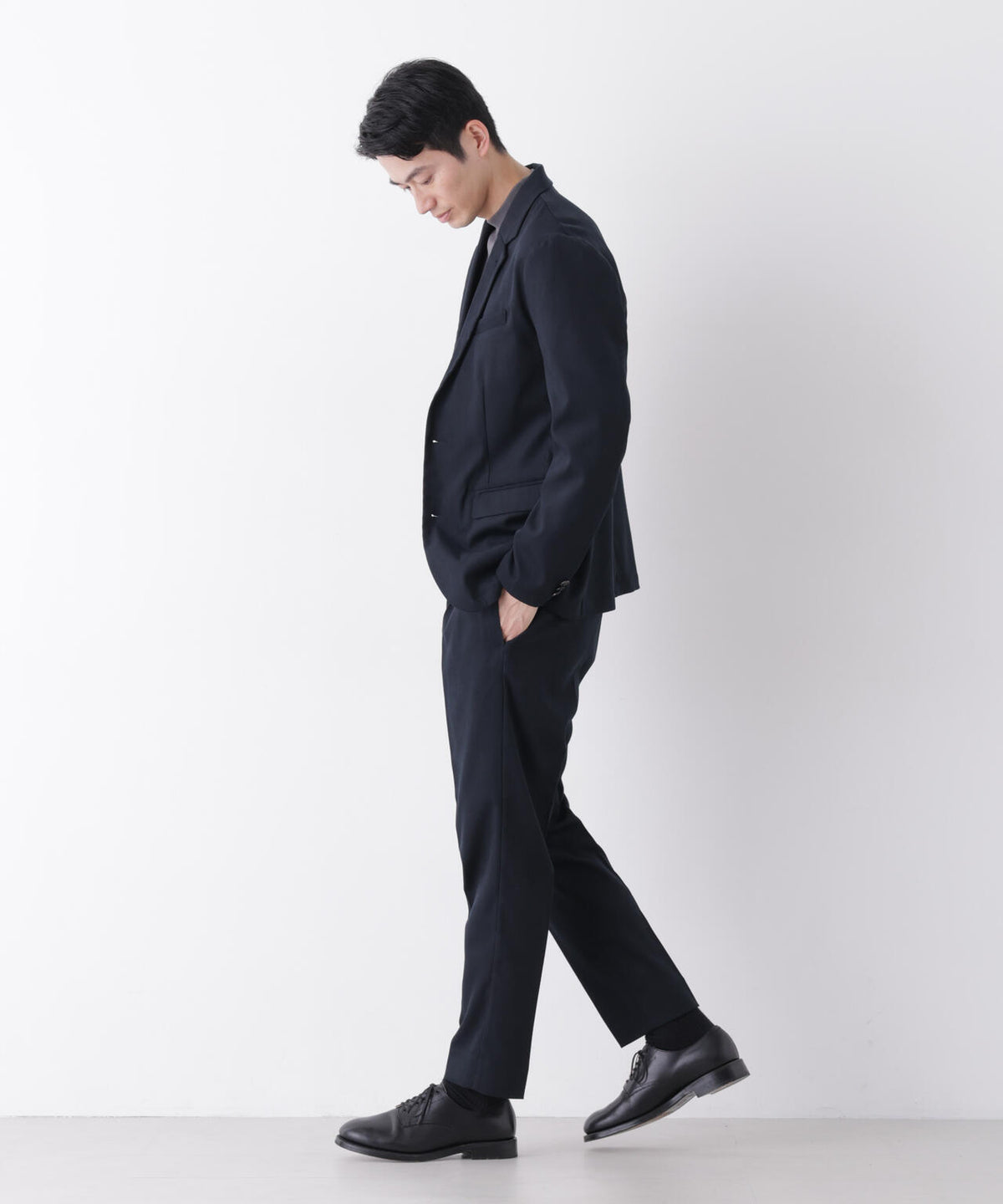 185cm B:92 W:77 H:90 着用サイズ:L