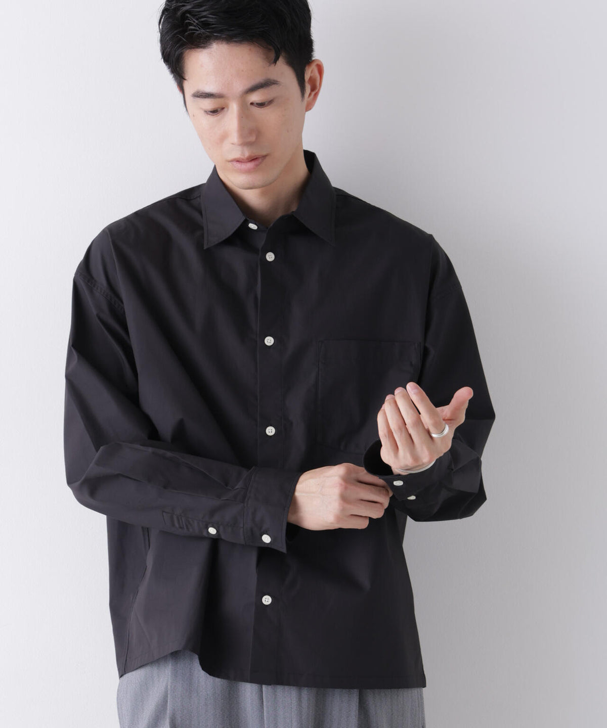 「James Fabric」 ボクシークロップドシャツブルゾン