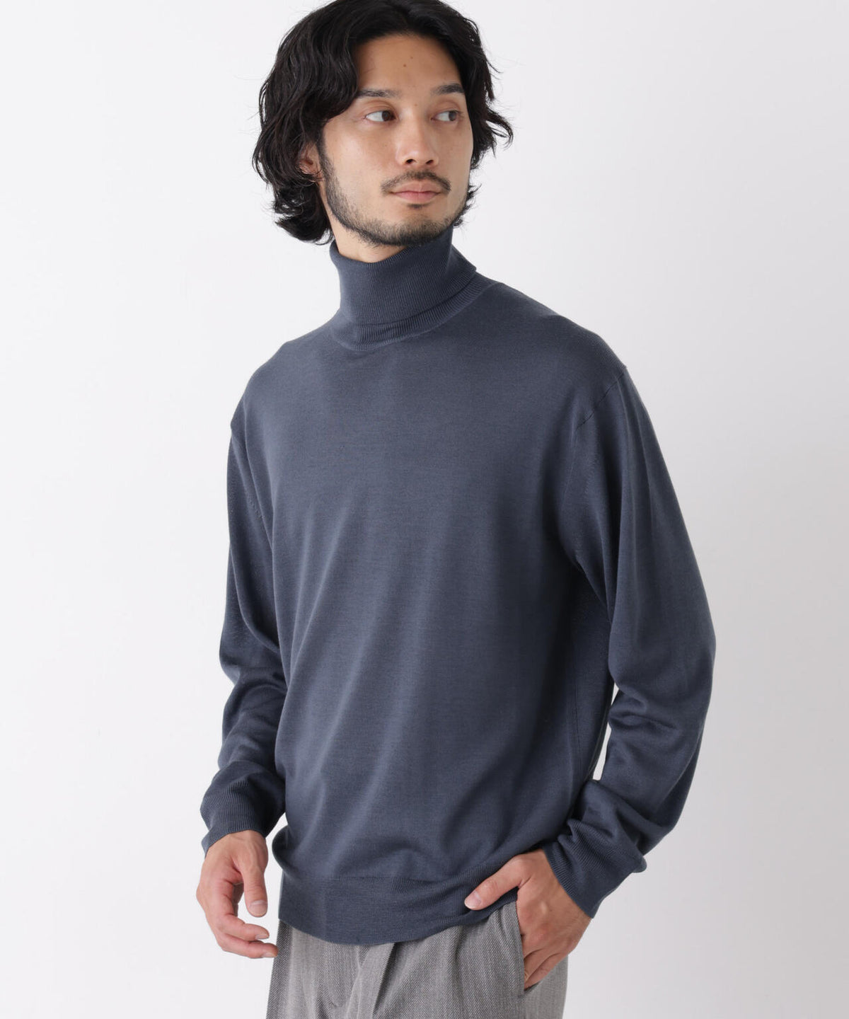 181cm B:75 W:73 H:90 着用サイズ:L