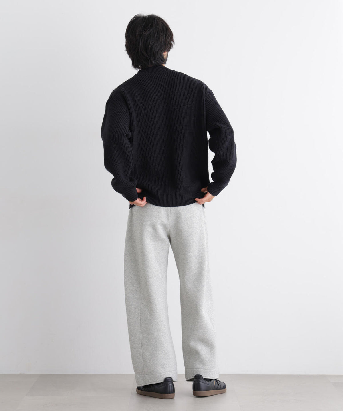 コットンMIXバルキーモックネックニット