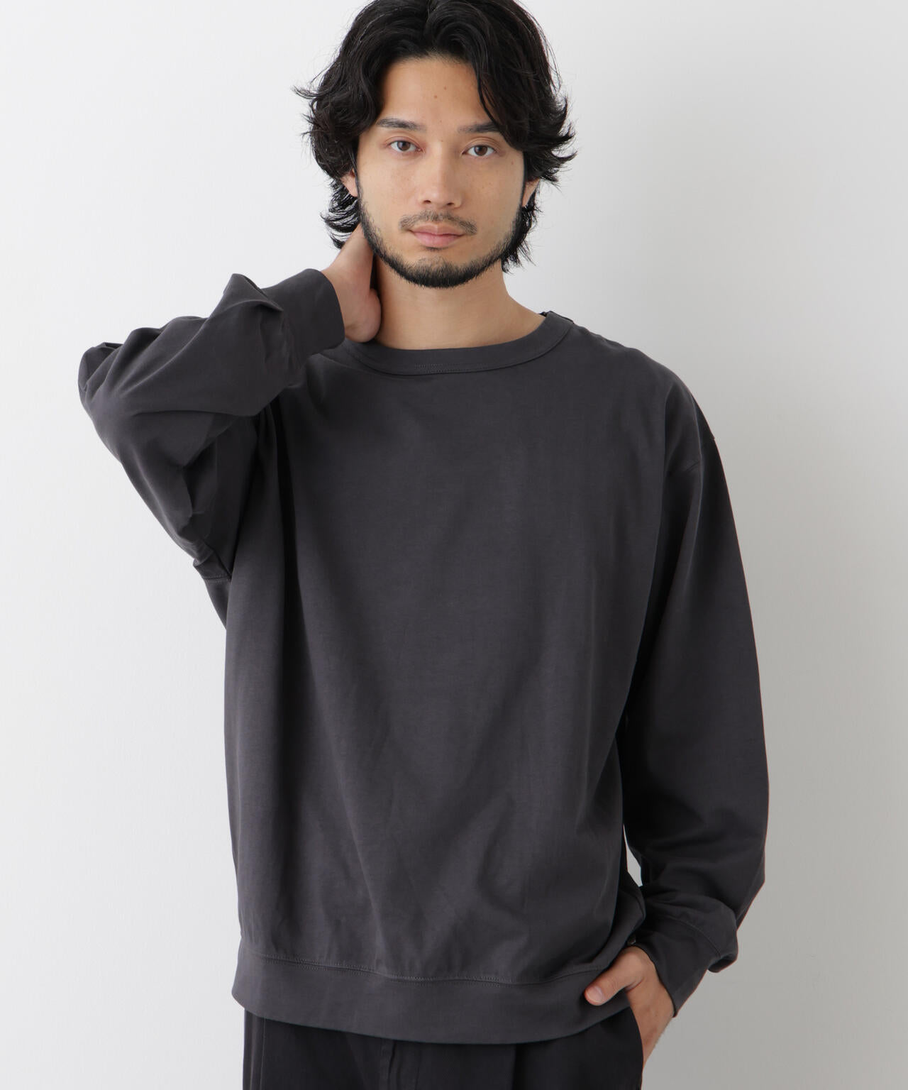 181cm B:75 W:73 H:90 着用サイズ:L