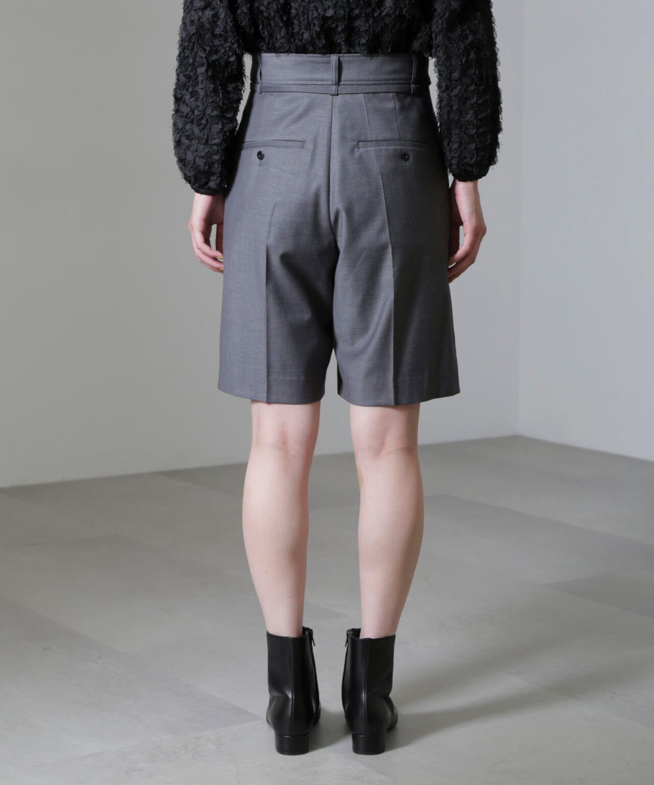 スーチングショートパンツ