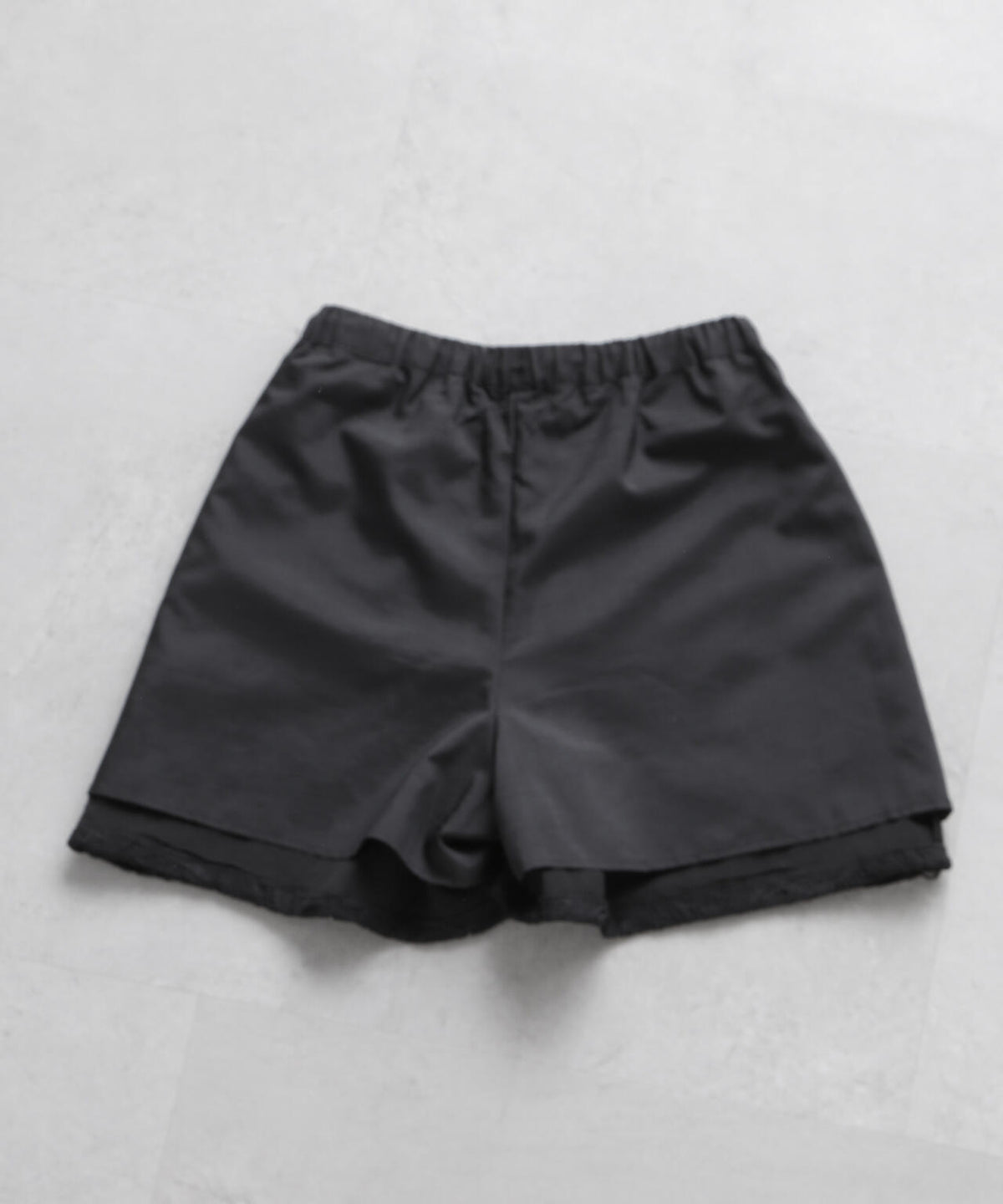 イージーレースショートパンツ