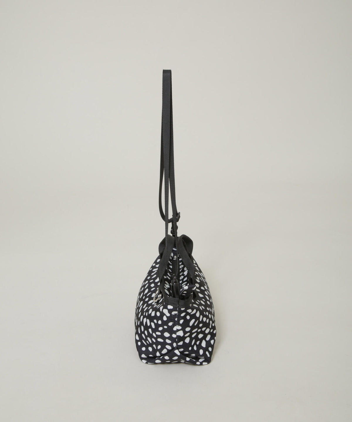 OUTDOOR PRODUCTS/【別注】OUTDOOR PRODUCTS Boat Shaped Mini Bag