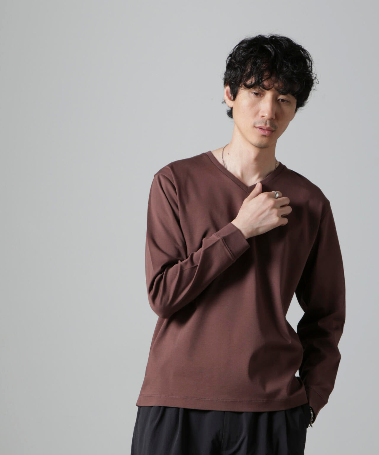 アンチスメルVネックTシャツ 長袖