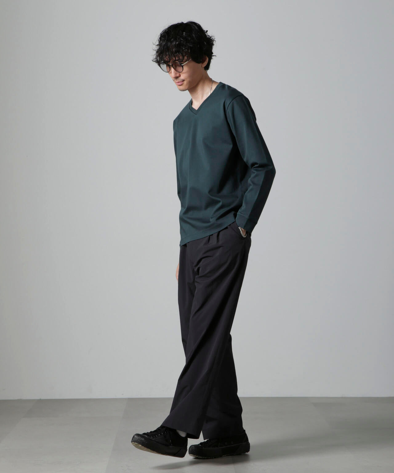アンチスメルVネックTシャツ 長袖