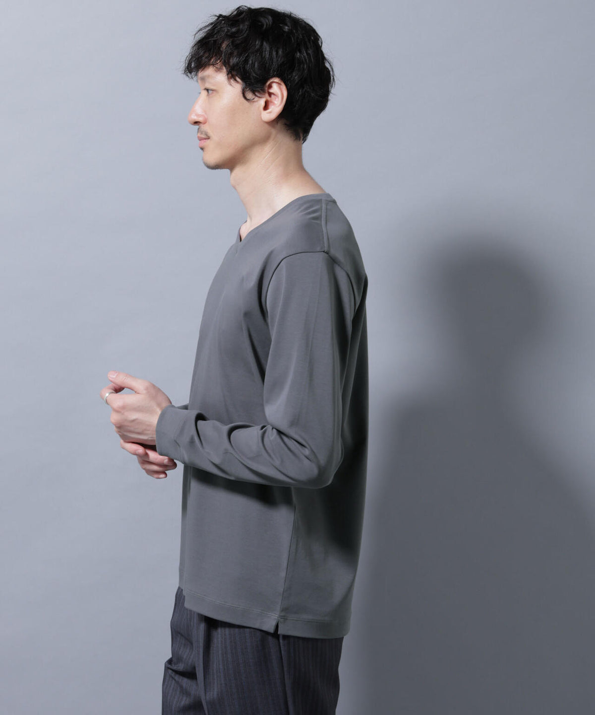 アンチスメルVネックTシャツ 長袖