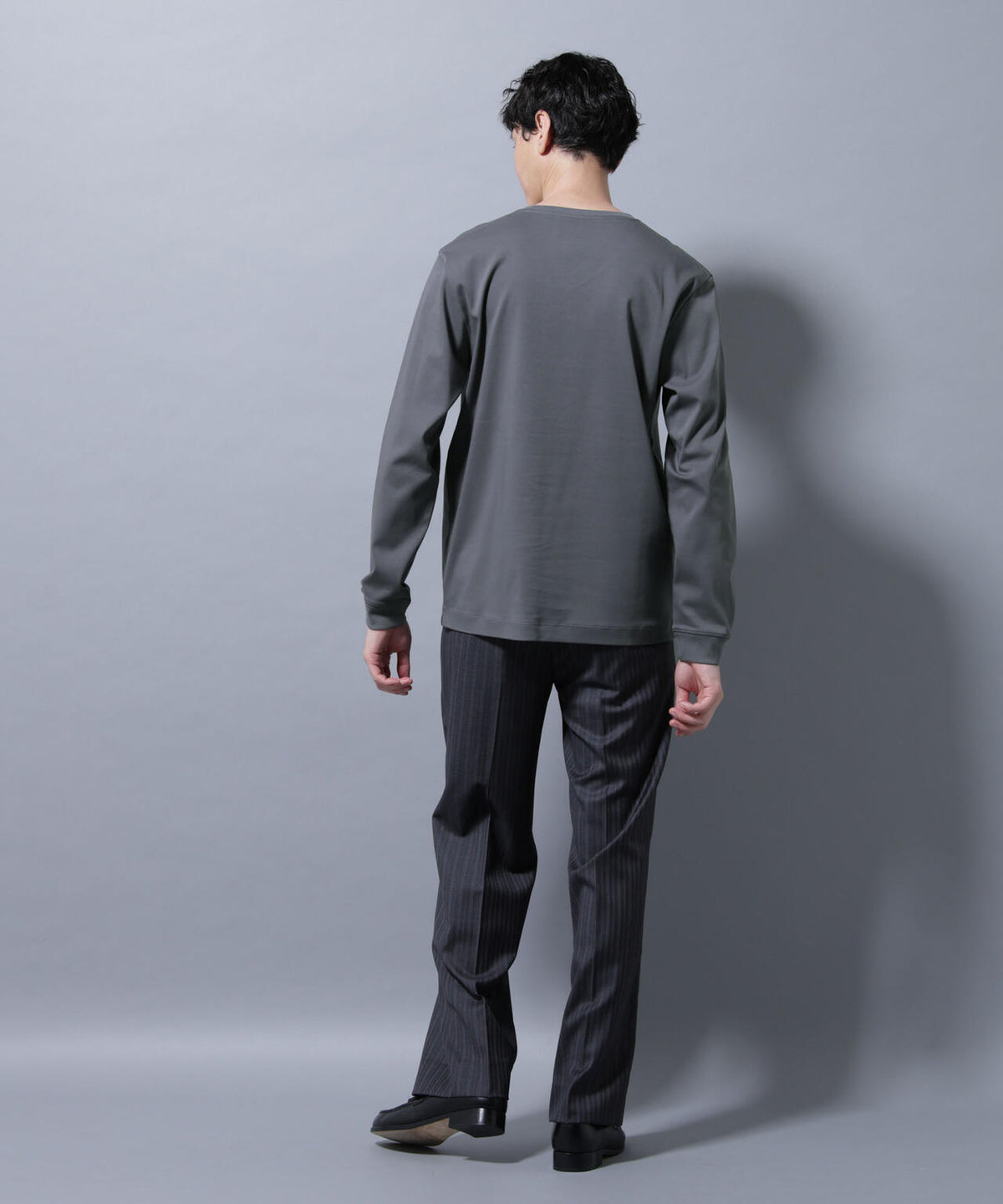 アンチスメルVネックTシャツ 長袖
