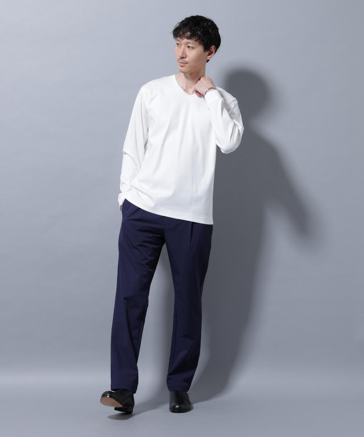 アンチスメルVネックTシャツ 長袖