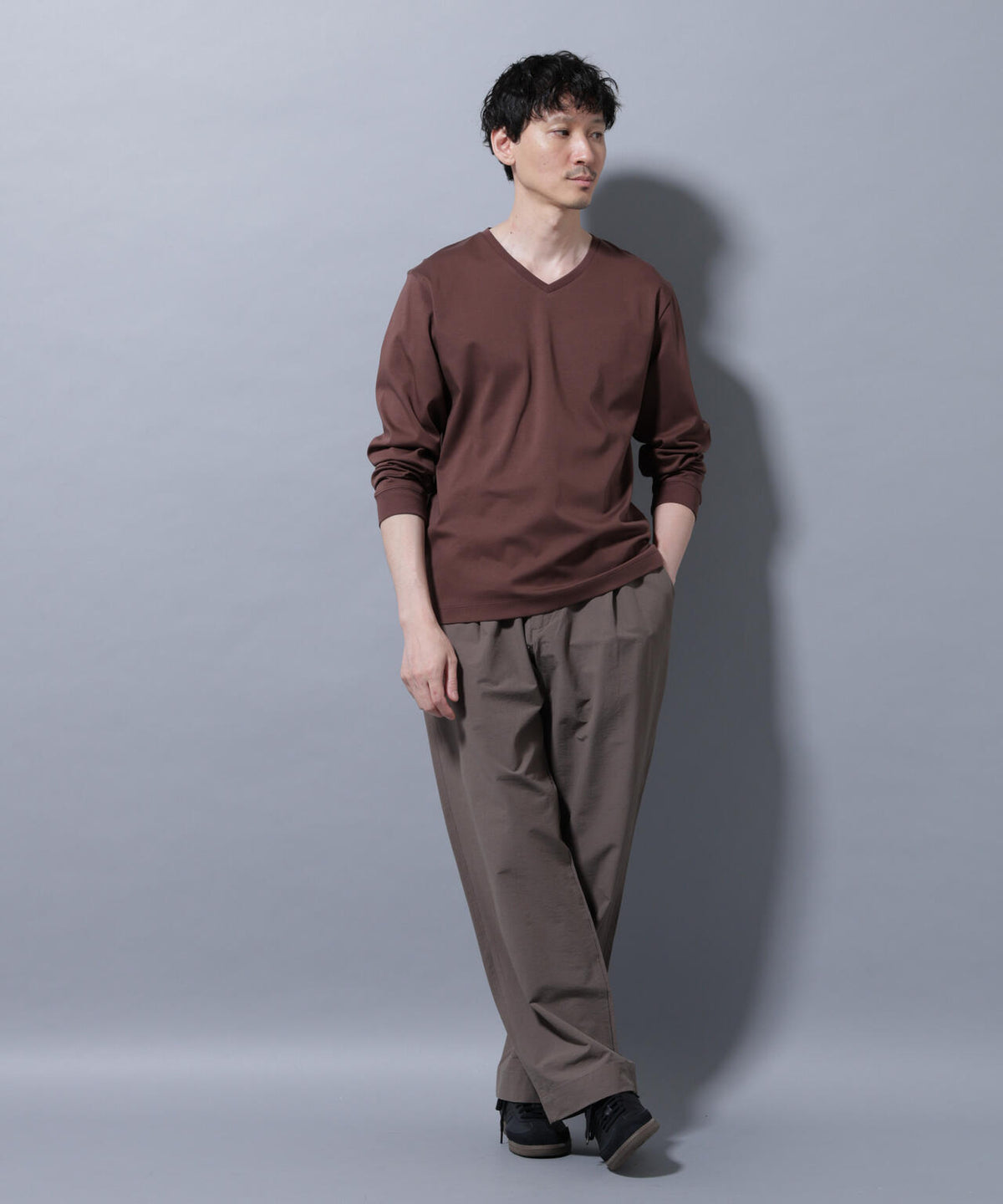 アンチスメルVネックTシャツ 長袖