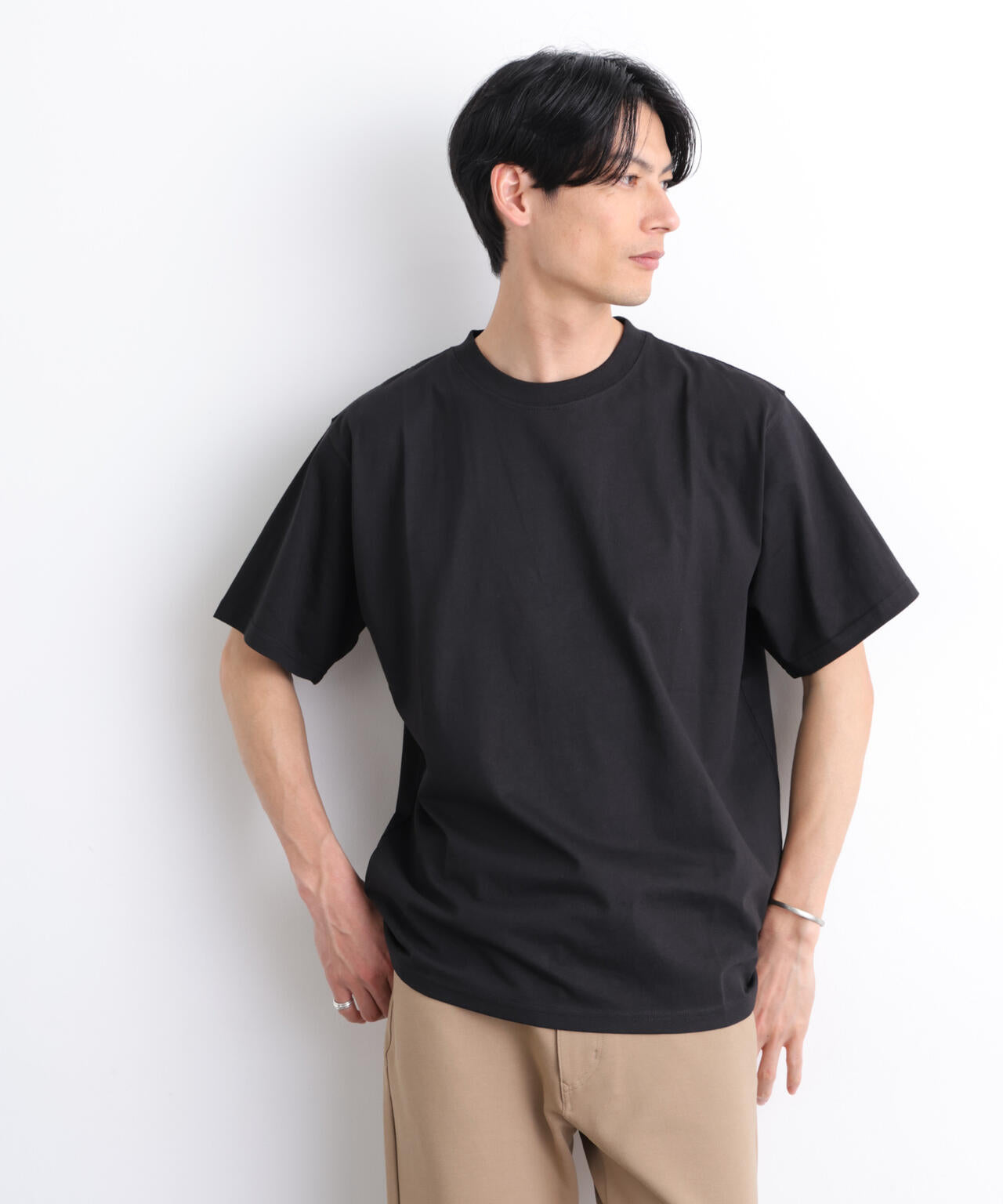 180cm B:88 W:75 H:92 着用サイズ:L