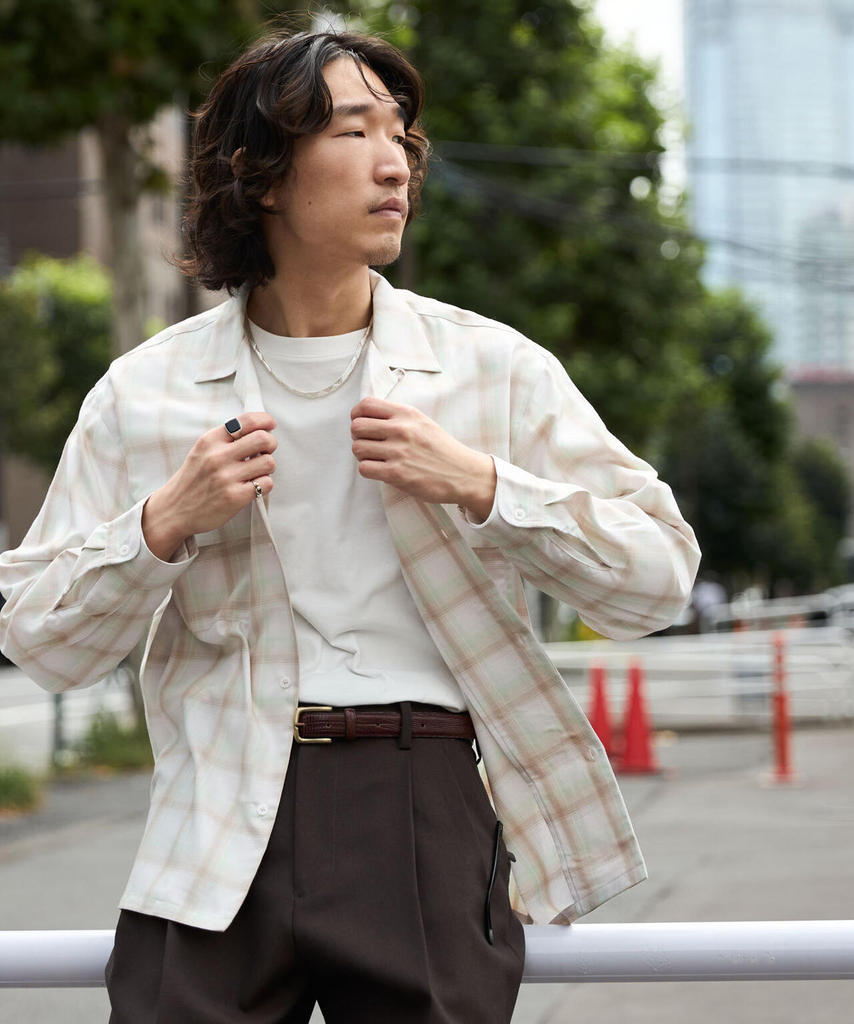 WEB限定/TRドレープオンブレーシャツ 長袖