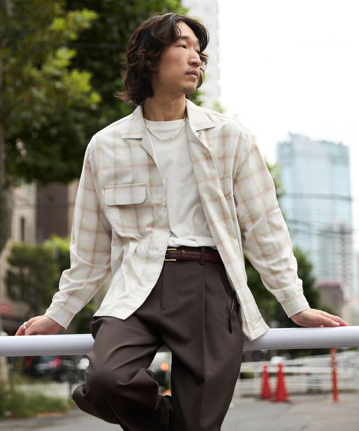 WEB限定/TRドレープオンブレーシャツ 長袖