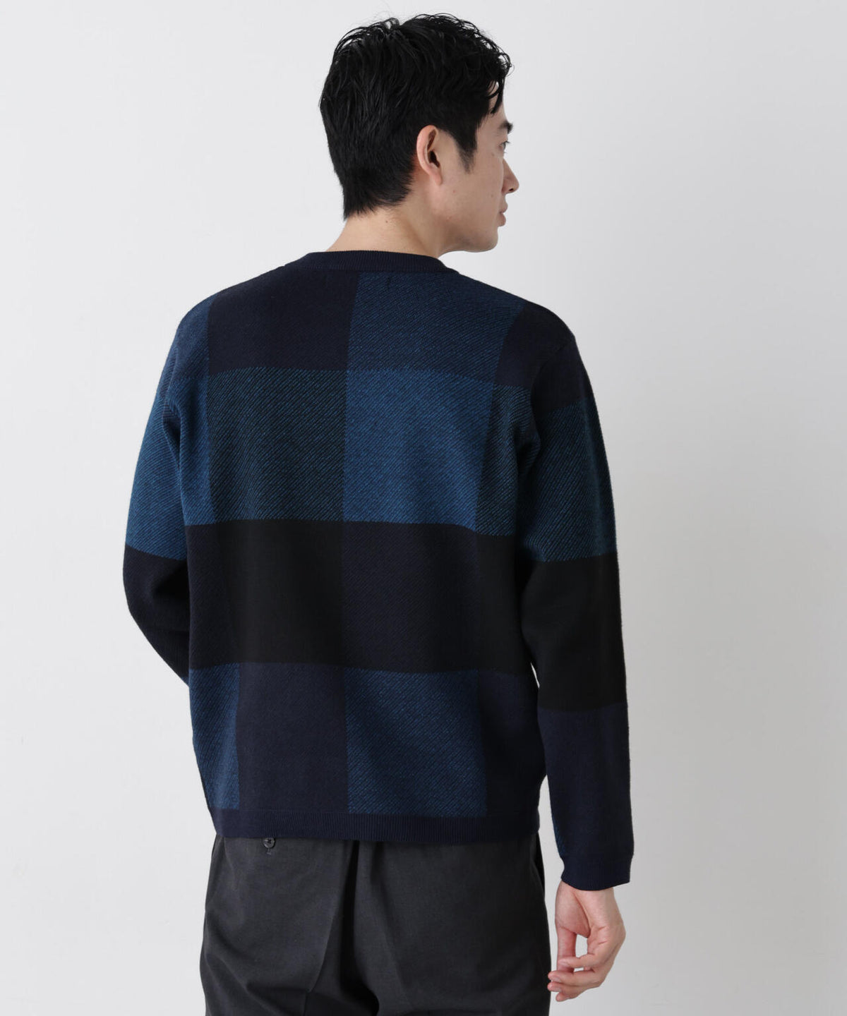 ブロックチェッククルーネックニット