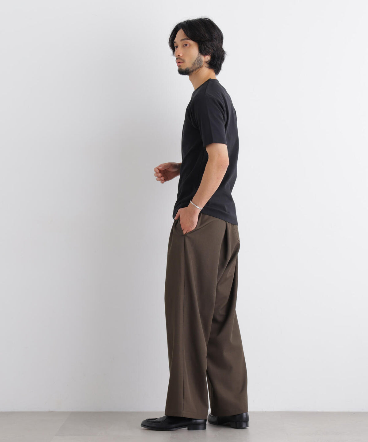 コンパクトヘンリーネックTシャツ 半袖