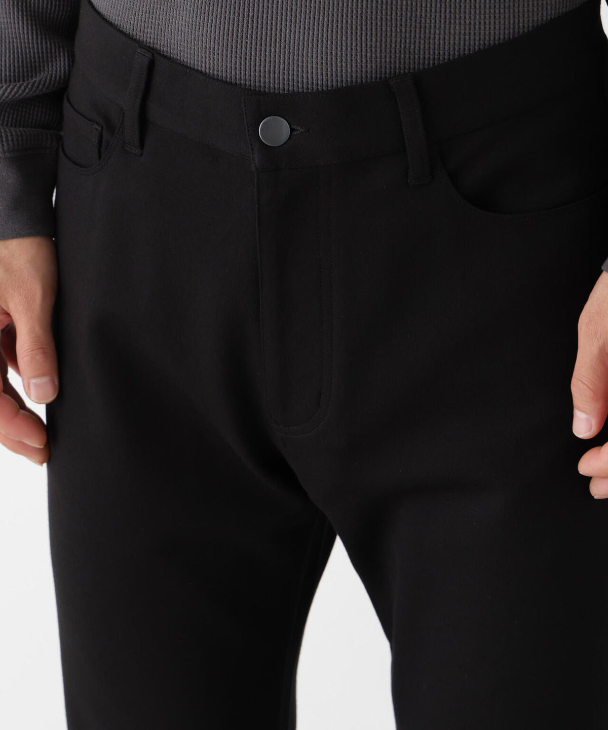 ストレッチ5Pテーパードパンツ