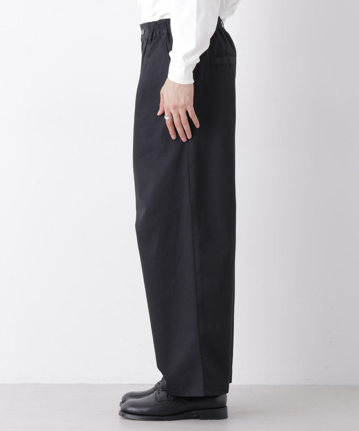 WEB限定/TCツイルワイドタックカーブパンツ