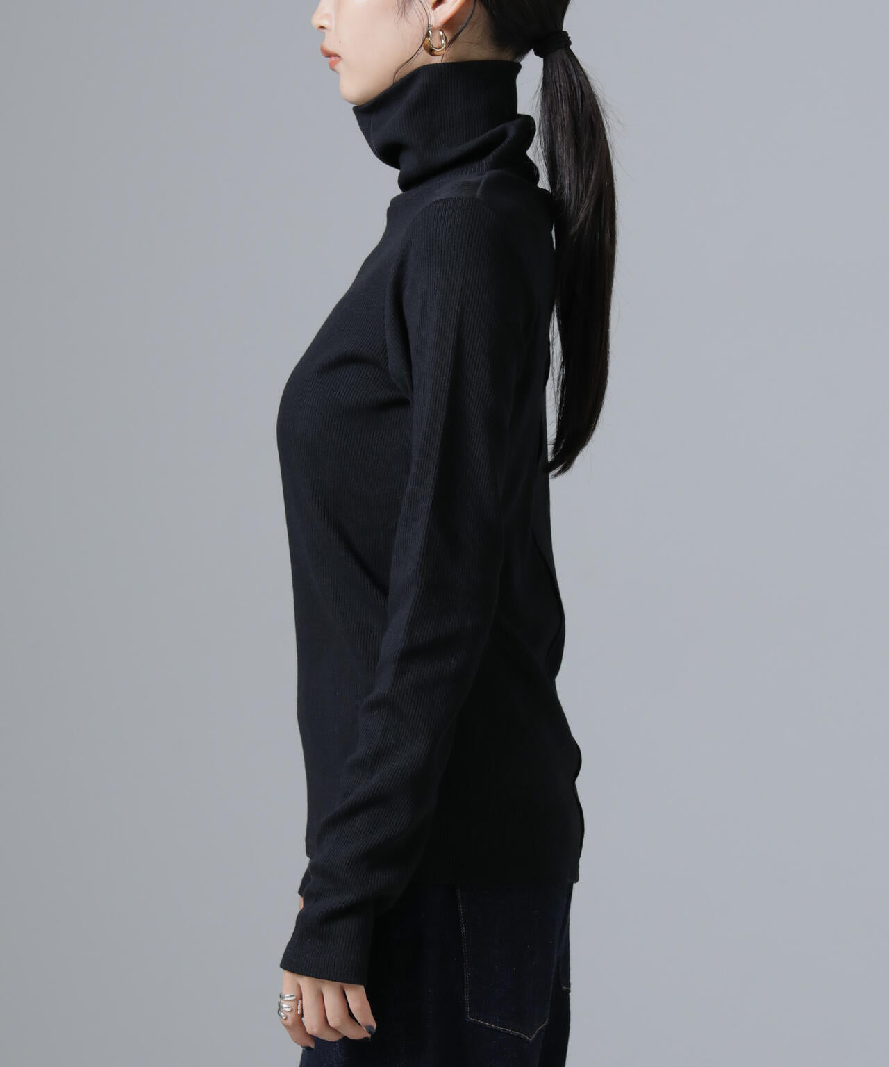 ジンジャー吸湿発熱抗菌防臭タートルネックカットソー