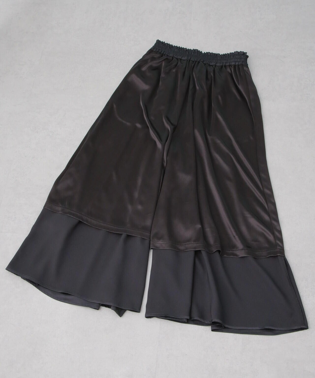 サテンギャザースカートパンツ(セットアップ可)