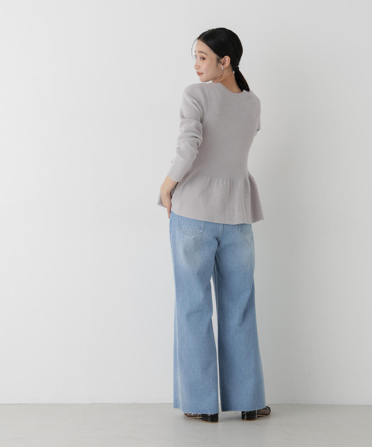 前後2wayペプラムシルエットベロアモールニット