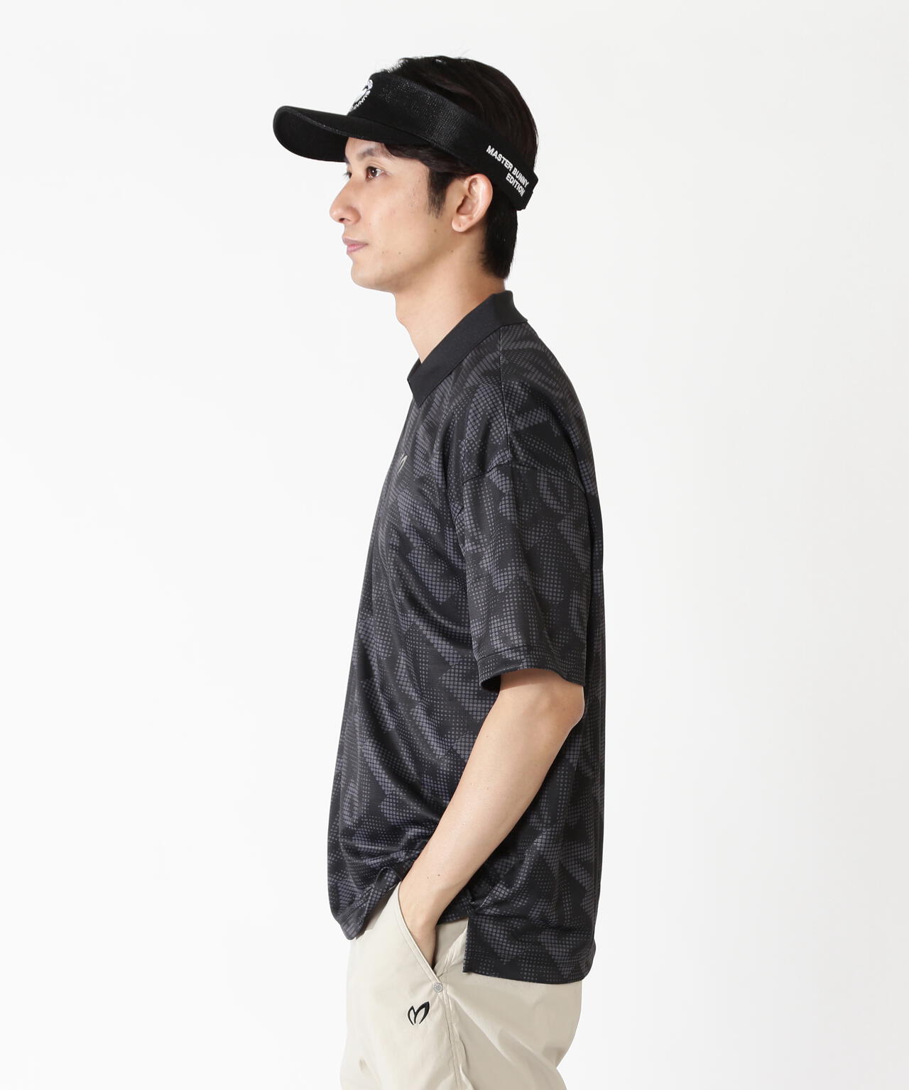 H:182cm/C:93/W:77/H:91 着用サイズ:5