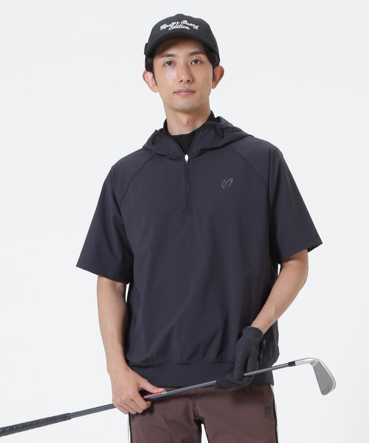 H:182cm/C:93/W:77/H:91 着用サイズ:5