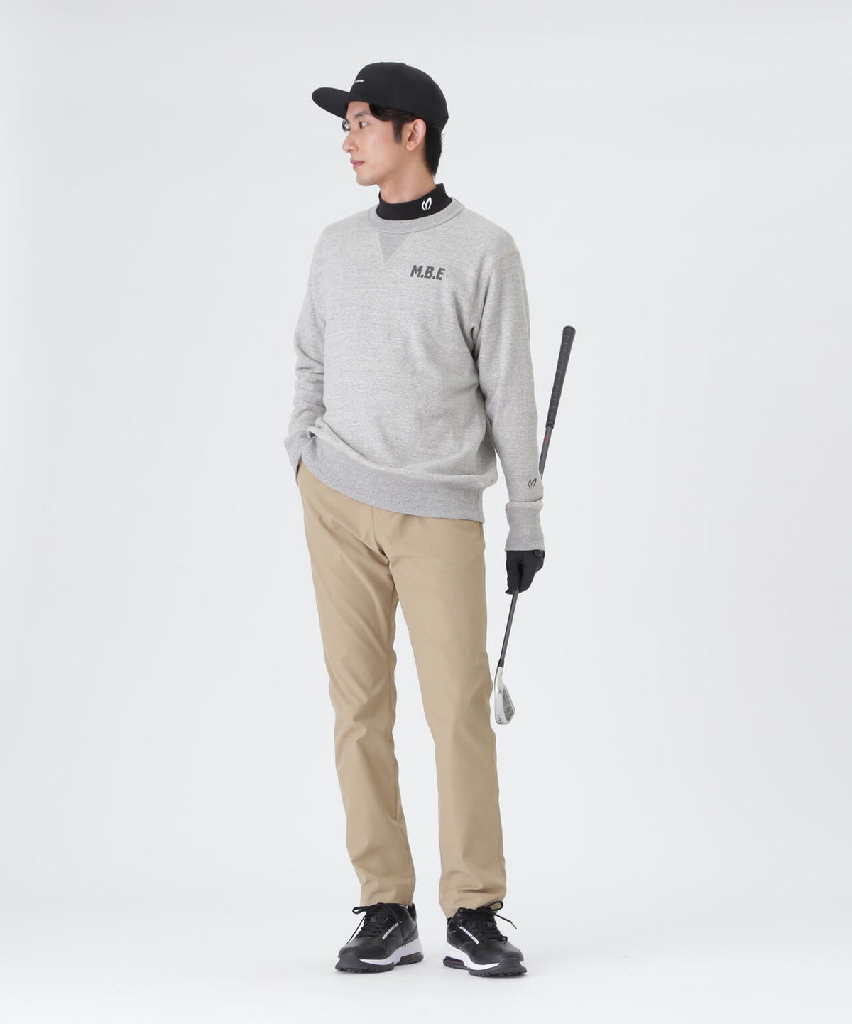 H:182cm/C:93/W:77/H:91 着用サイズ:5