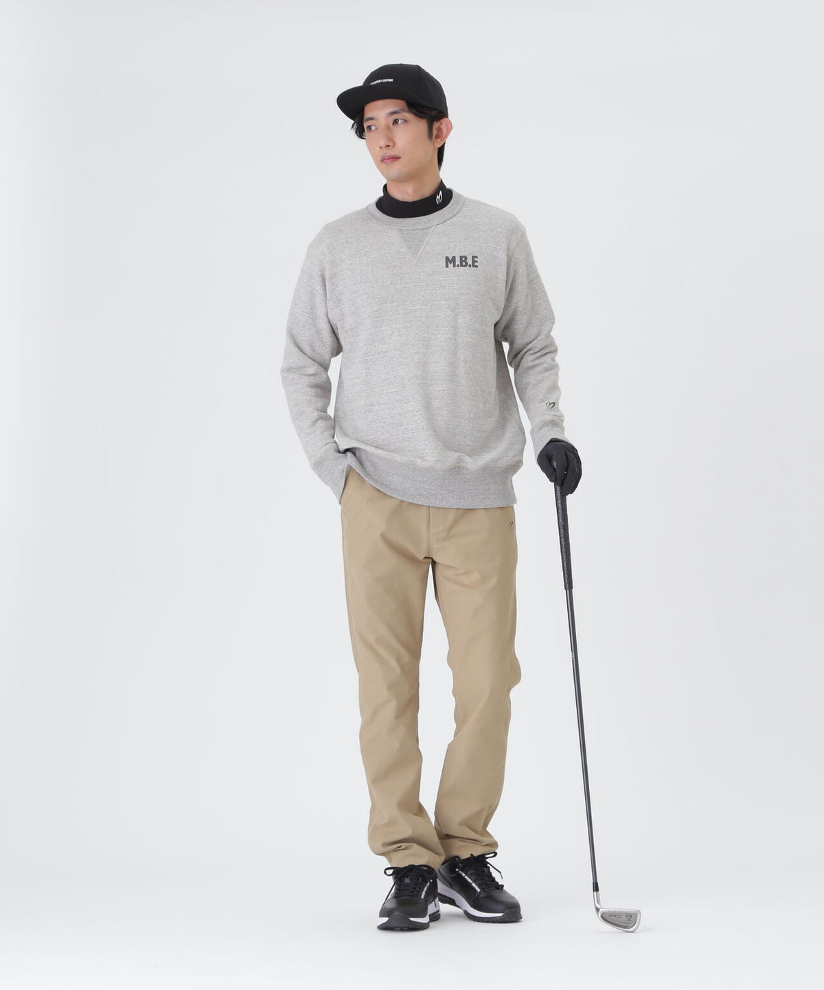 H:182cm/C:93/W:77/H:91 着用サイズ:5