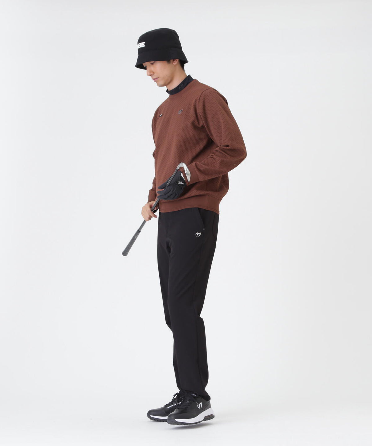 H:182cm/C:93/W:77/H:91 着用サイズ:5