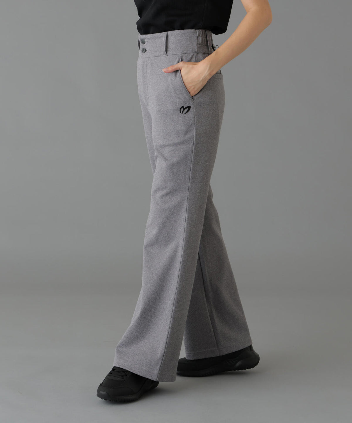 Height : 160 Bust : 80 Waist : 58 Hips : 83 着用サイズ:1
